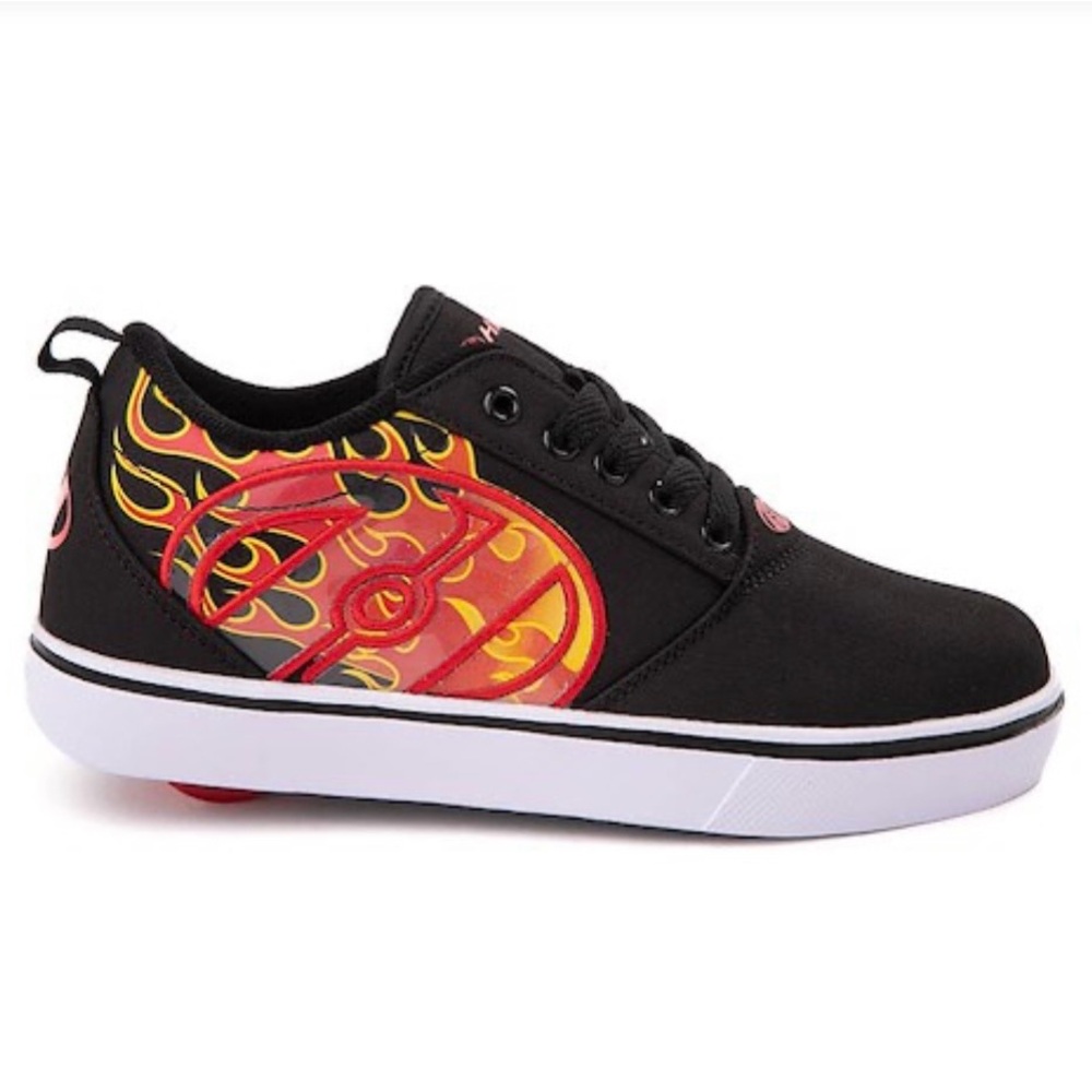 Heelys Kids Black and Yellow Flame Sneakers